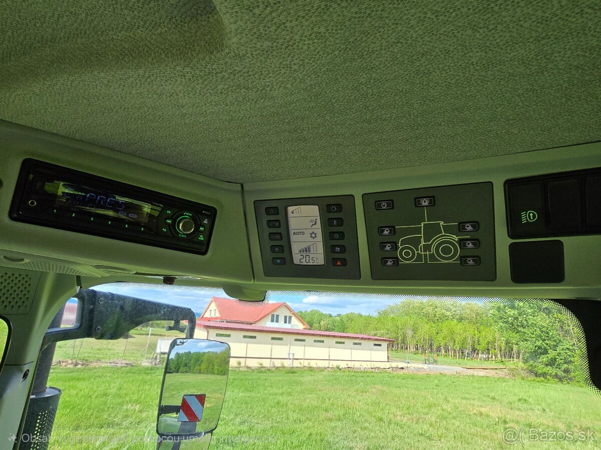 CLAAS AXION 850 Cmatic - 13