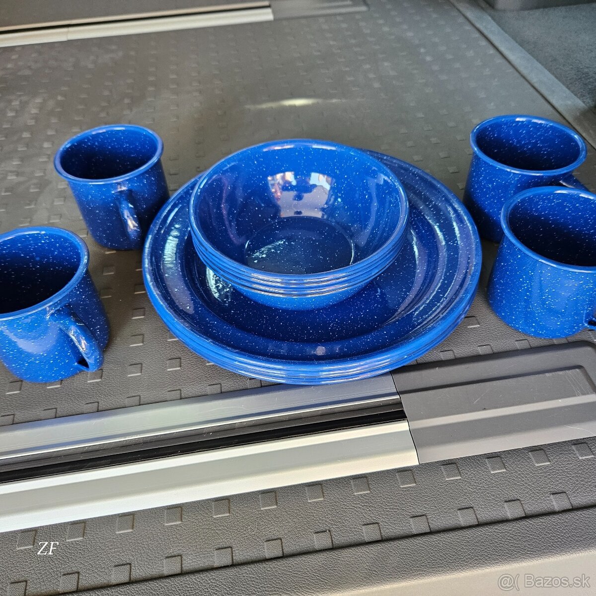 Prenájom karavan VW California ocean - 13