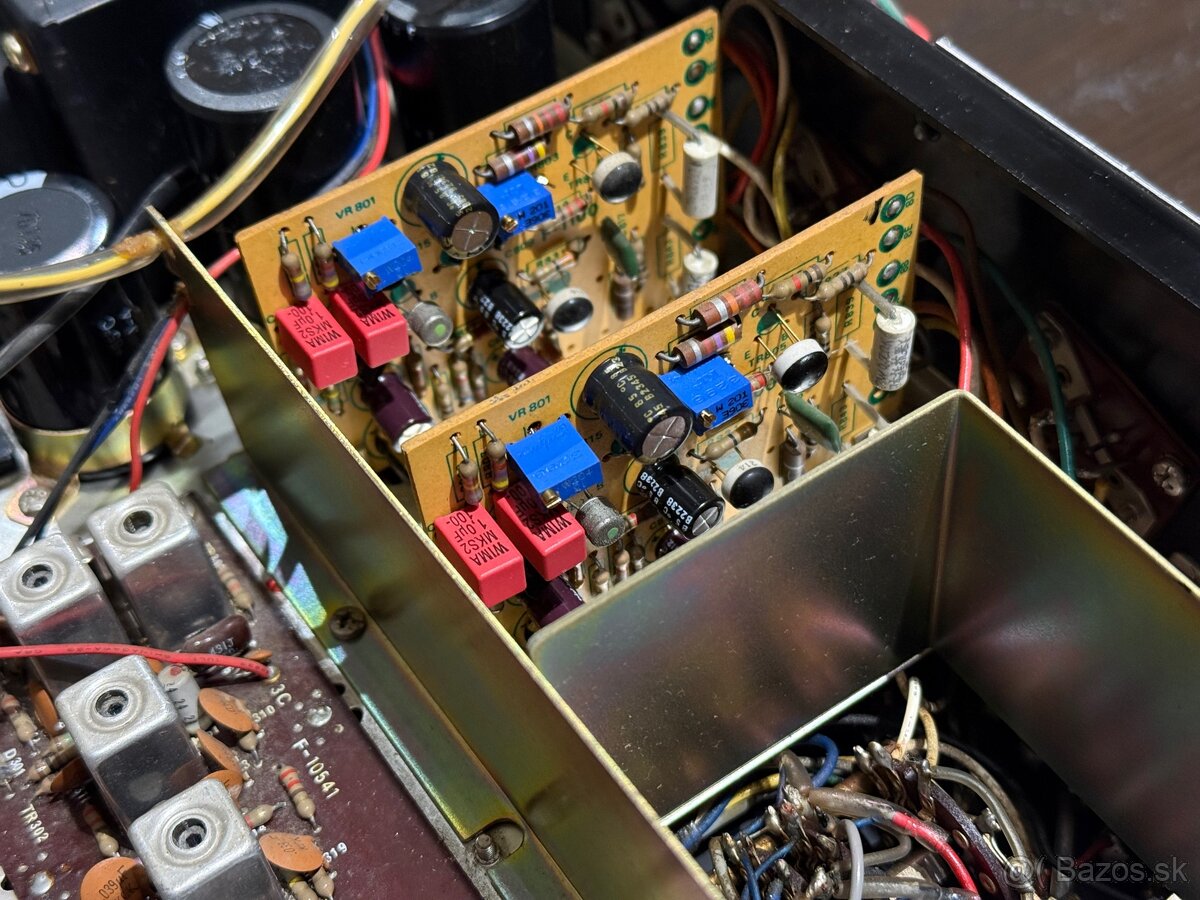 SANSUI 800 Solid State Receiver - 13