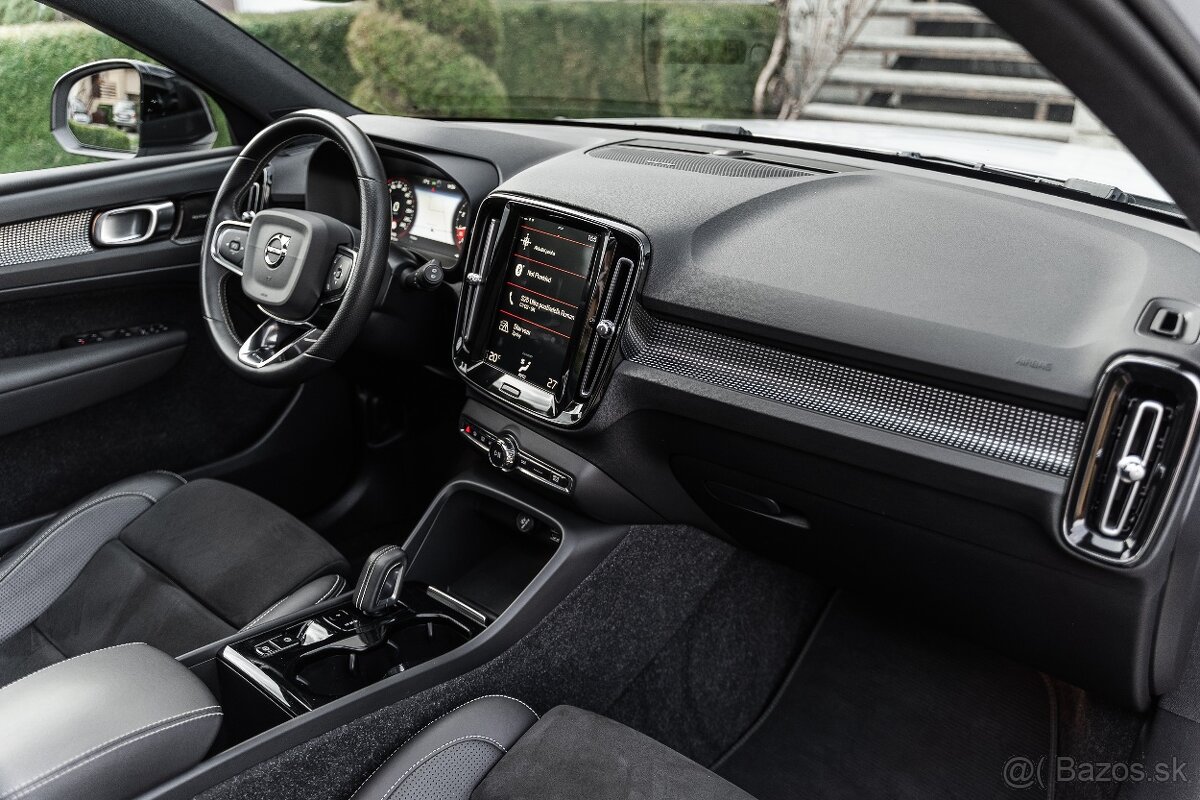 Volvo XC40 T3 163k R-Design A/T - 13