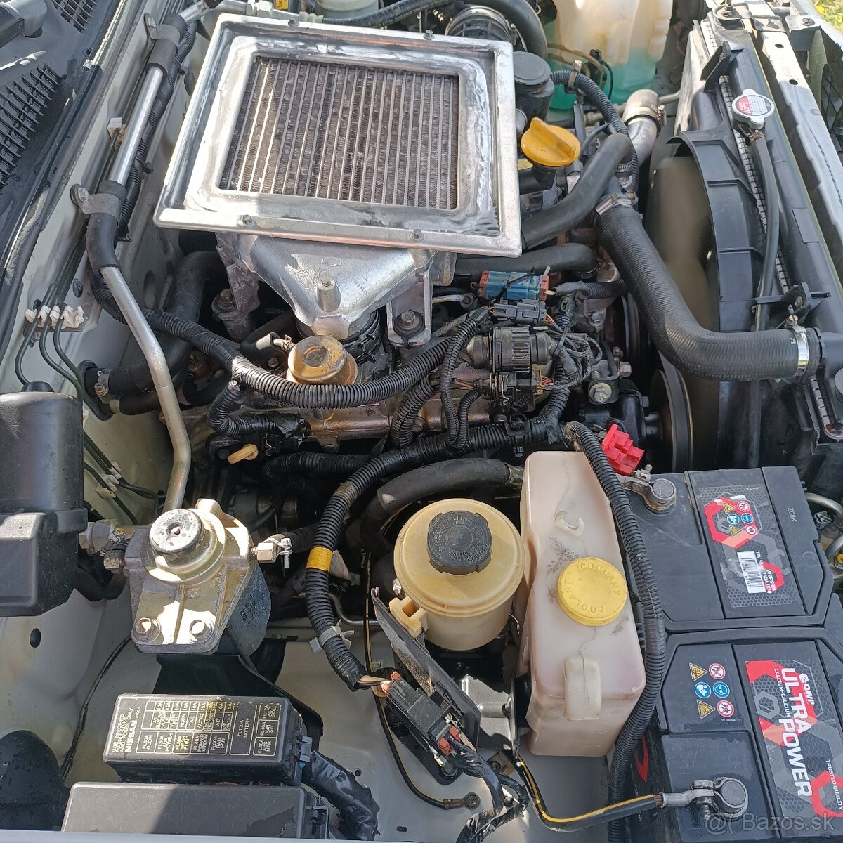 Nissan Terrano 2 - 13