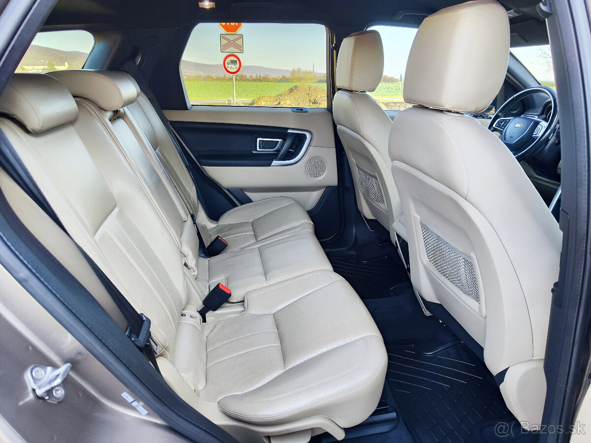 Land Rover Discovery 2.0L TD4 HSE AWD A/T - 13