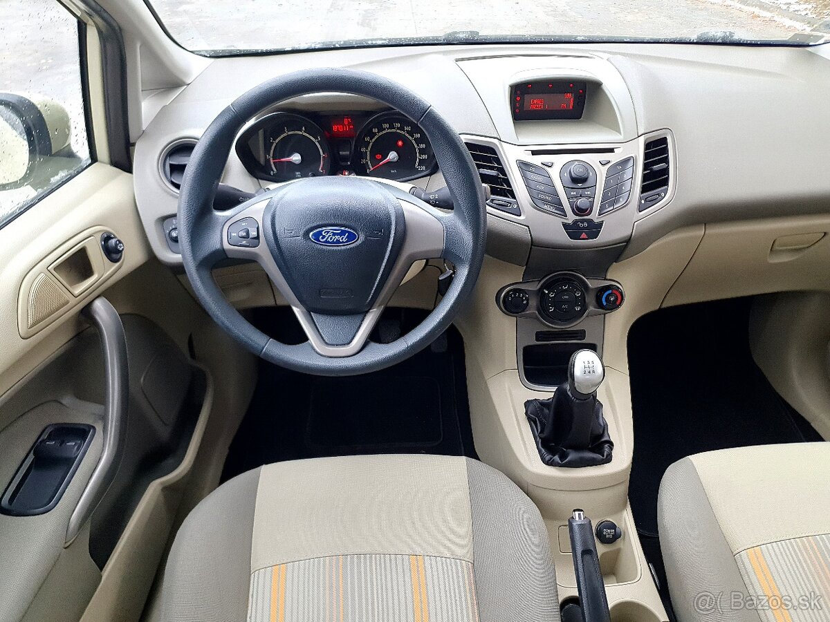 Ford Fiesta 1.25 Duratec 16V Ambiente - 13