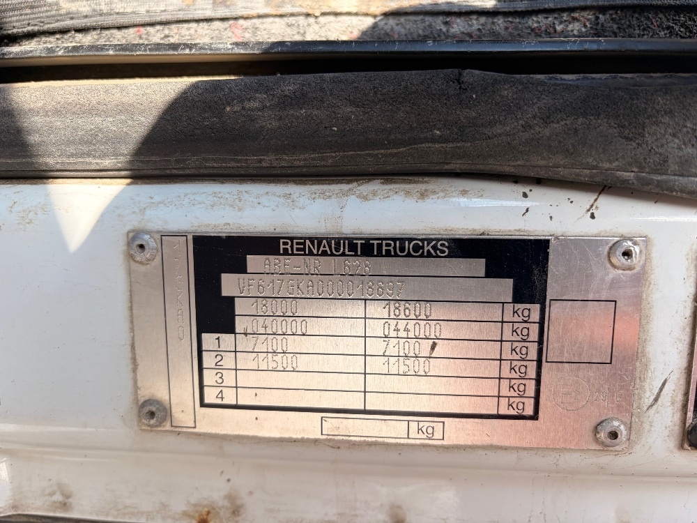 RENAULT MAGNUM DXI 520 EEV 2ks - 13