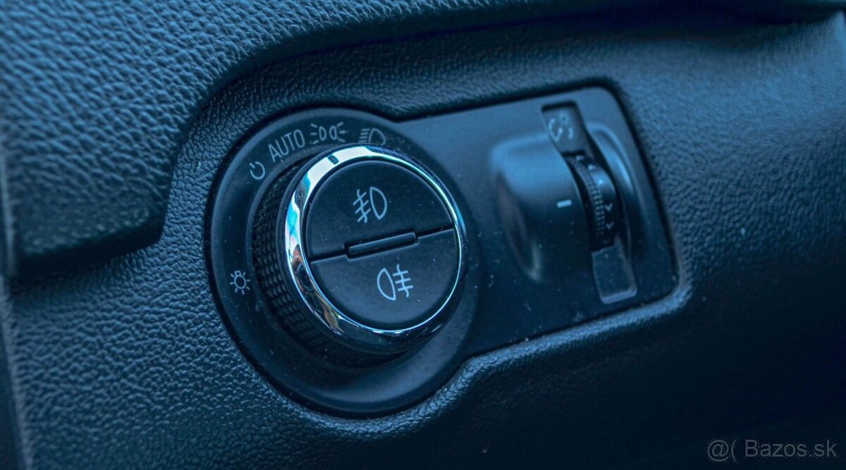 Opel Insignia 2.0 CDTI 130k Edition - 13