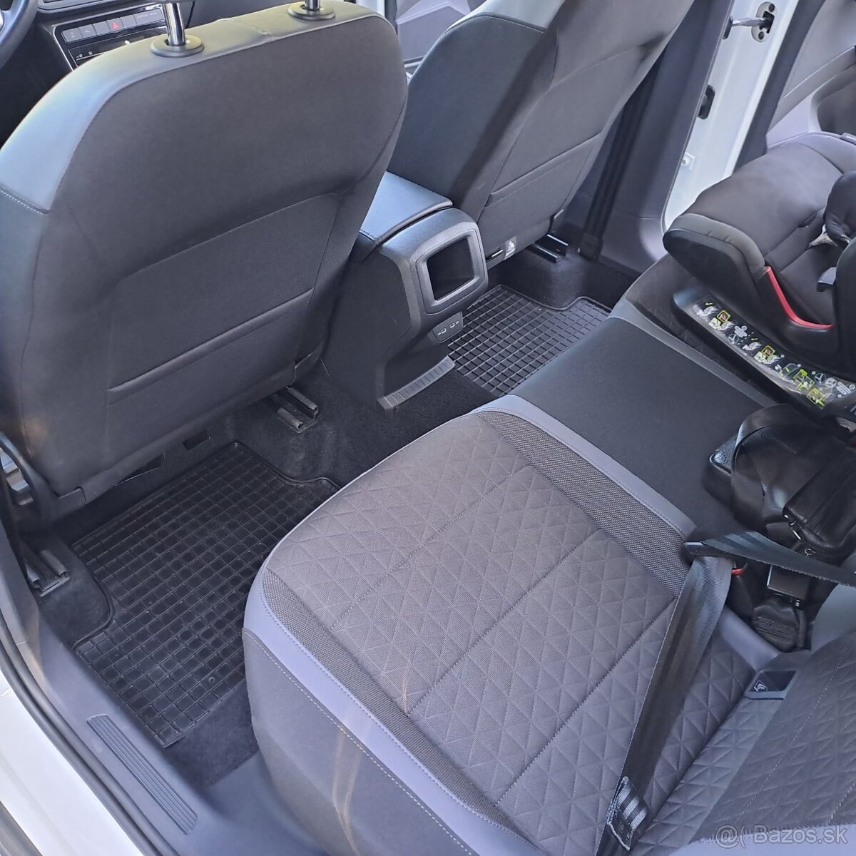 VW T-CROSS - 13