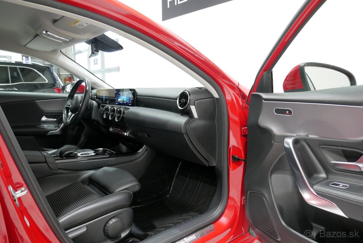 A 180 d hatchback - 13