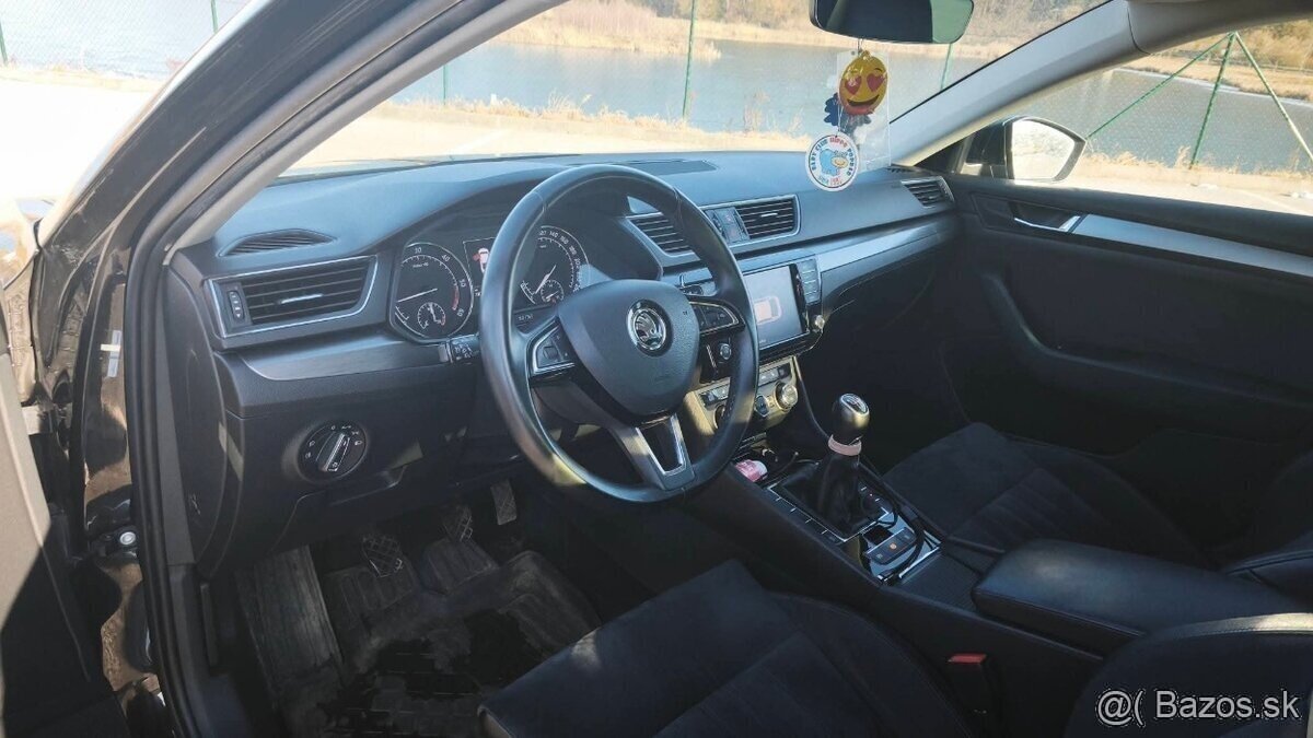 Škoda Superb 1.6 TDI. - 13