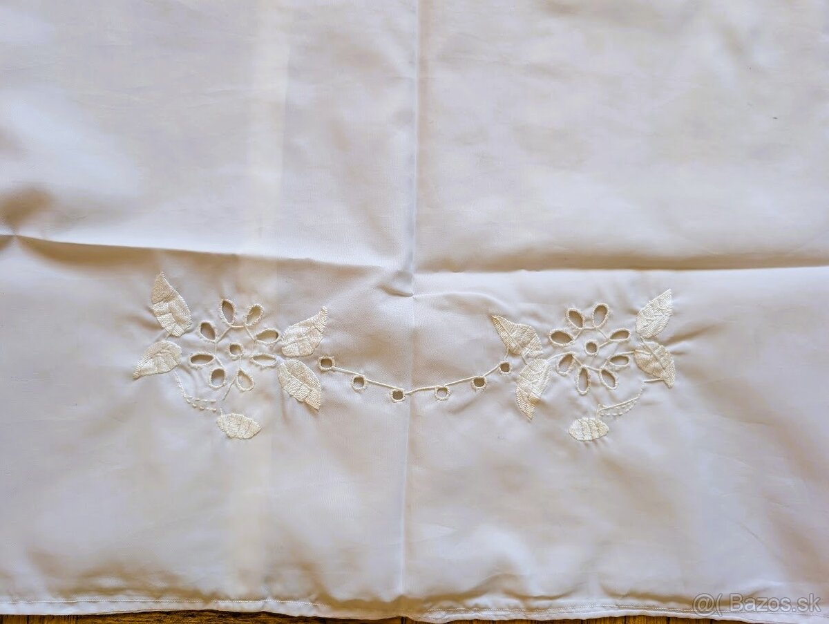 Obrusy + retro obliečka + prestieranie - 13