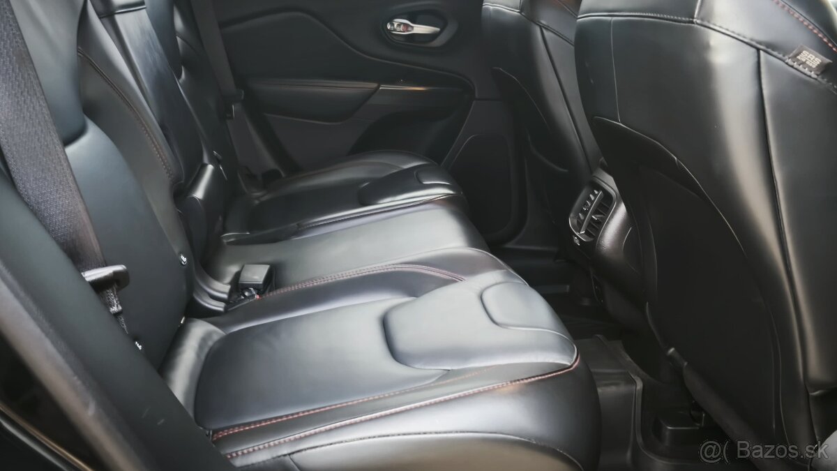 Jeep Cherokee 3.2 V6 /Trail Hawk / 4x4/Automat/ - 13