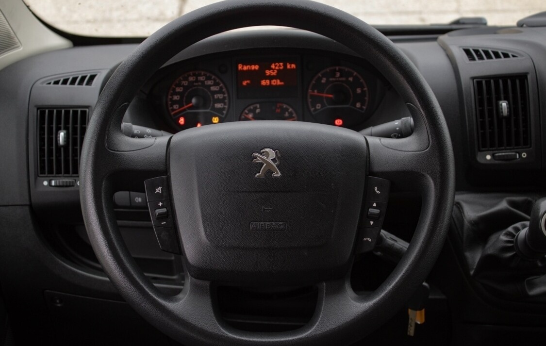 Peugeot Boxer 2.0 BlueHDi • 9-miestny • - 13