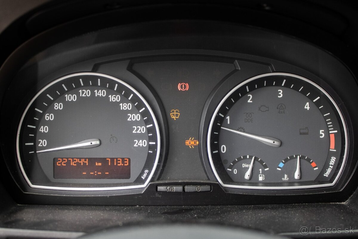 BMW X3 xDrive30d, 160kW (2006) - 13