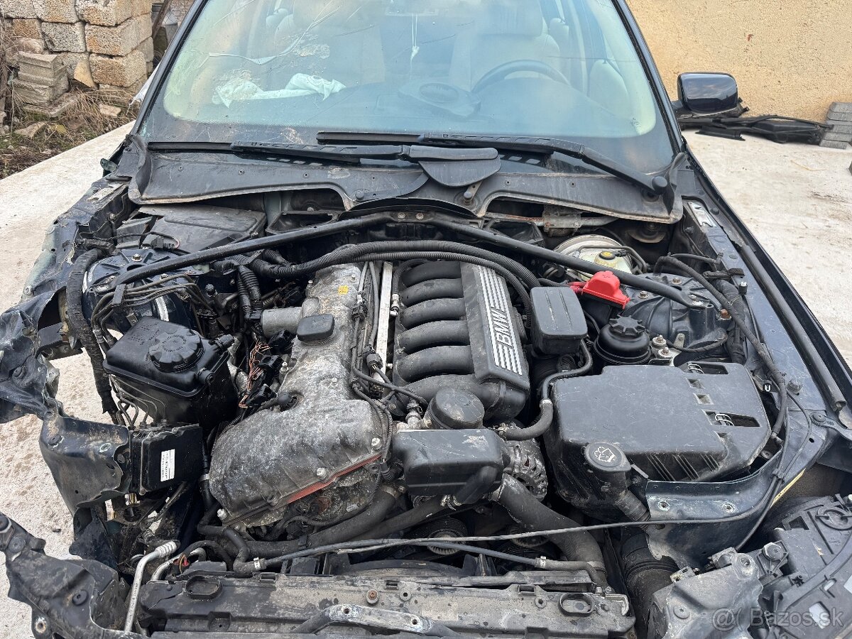 Bmw 530i 190kw 2006 predfl (búrané) - 13