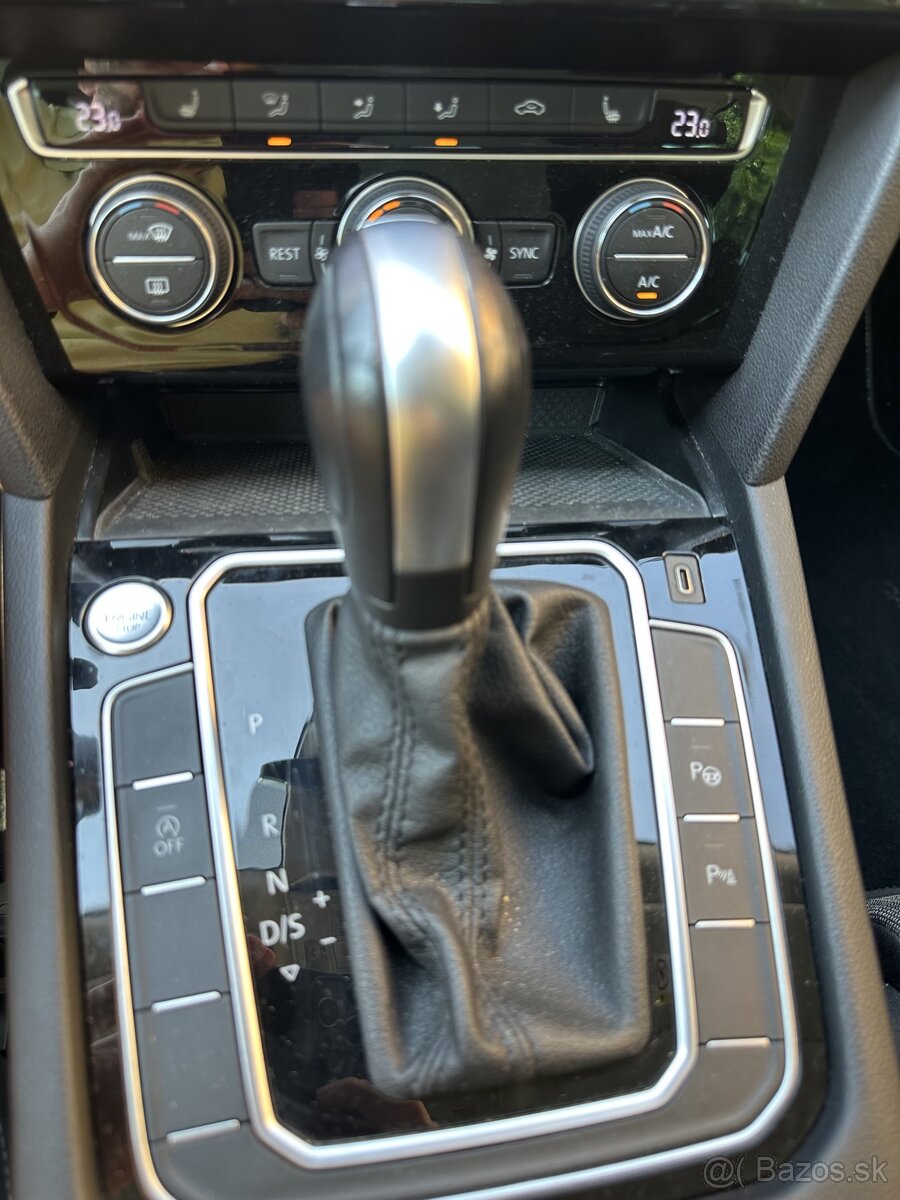 VW passat 2.0 tdi 150 ps 2020 210 t km - 13