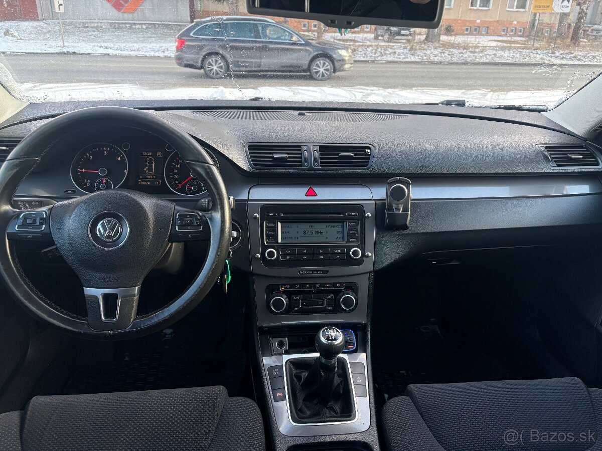 Predam Volkswagen Passat b6 - 13