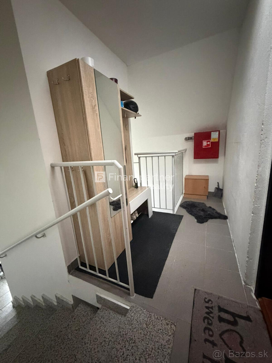 Zariadený 2-izbový byt Modra 50m², Garáž v cene bytu - 13