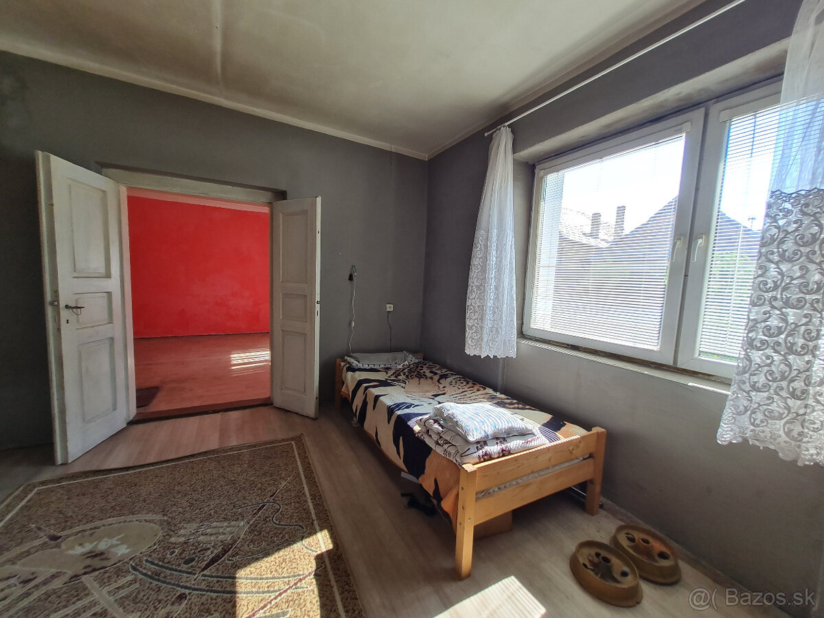 Malé Straciny – rodinný dom - 13