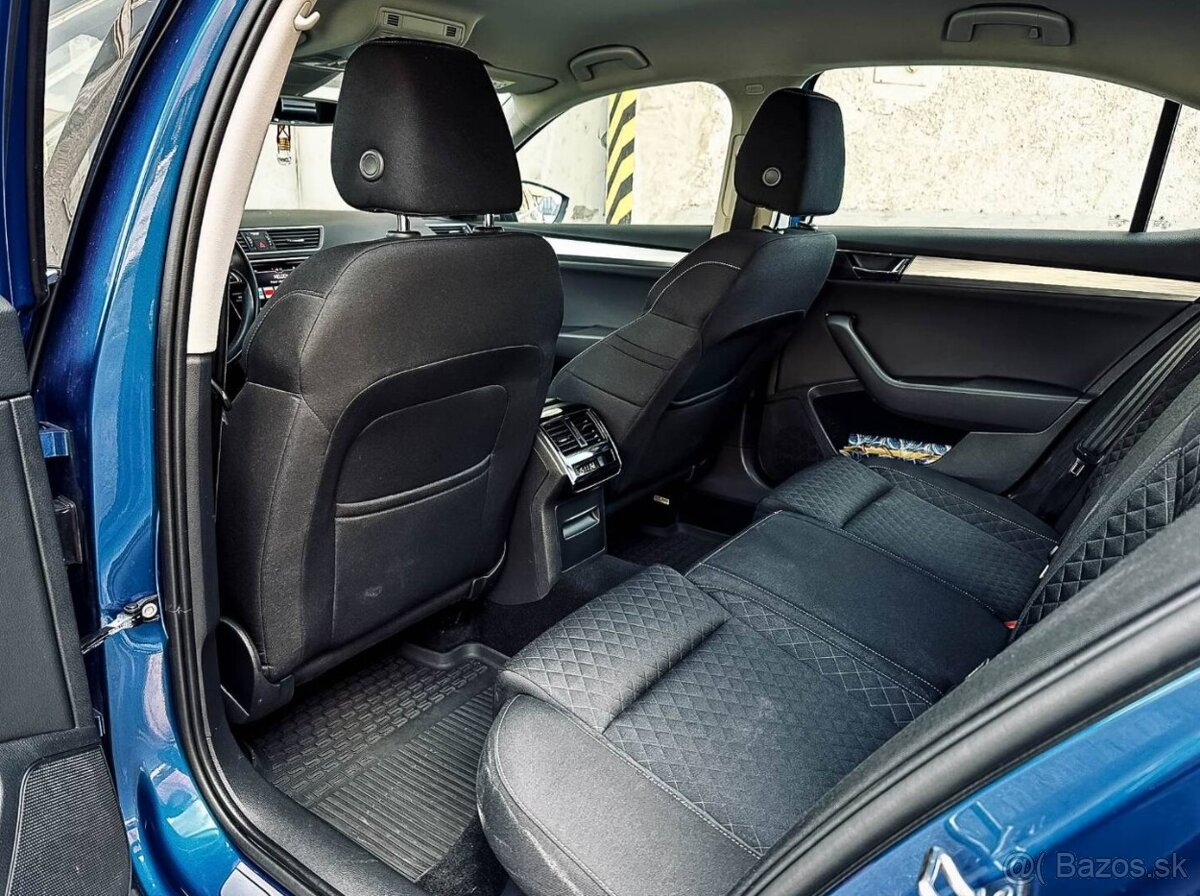 Škoda Superb 2.0 TDI SCR Style DSG - 13