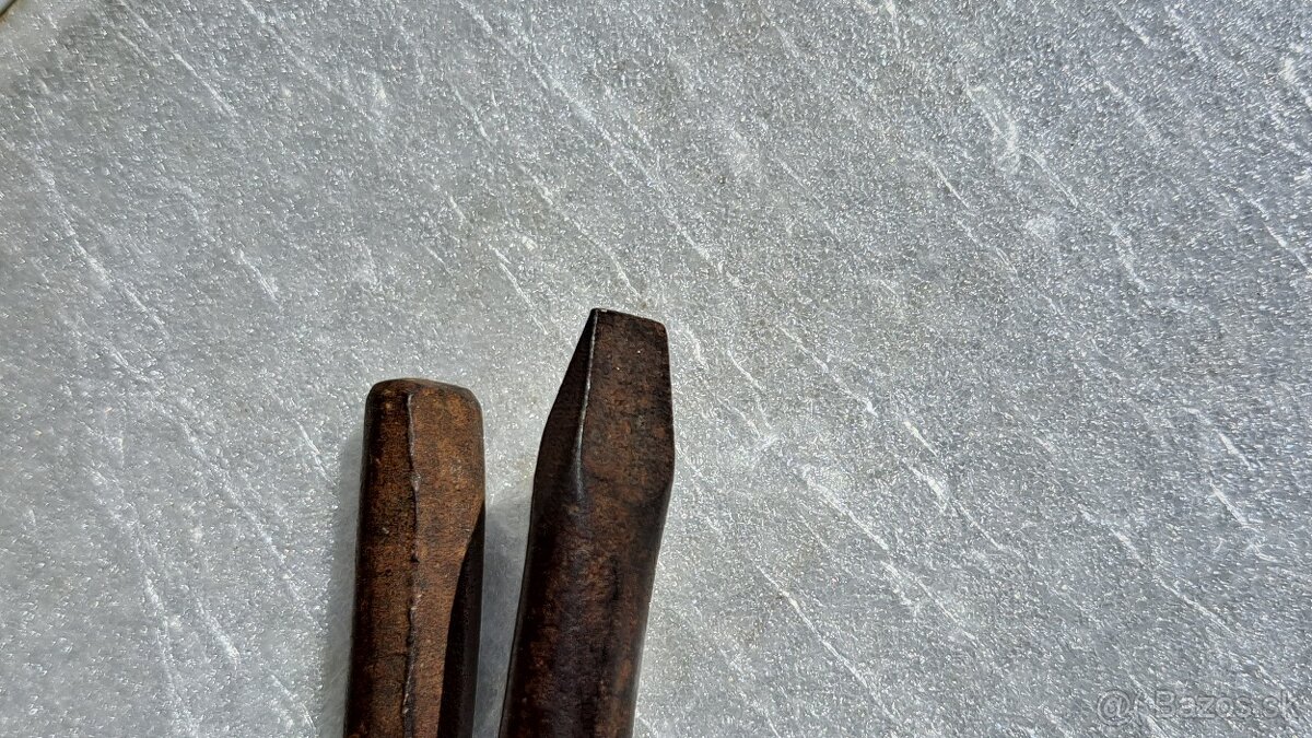 KOMBINOVANÉ KLIEŠTE. - 13