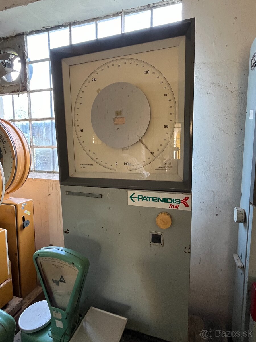 Váhy - 13