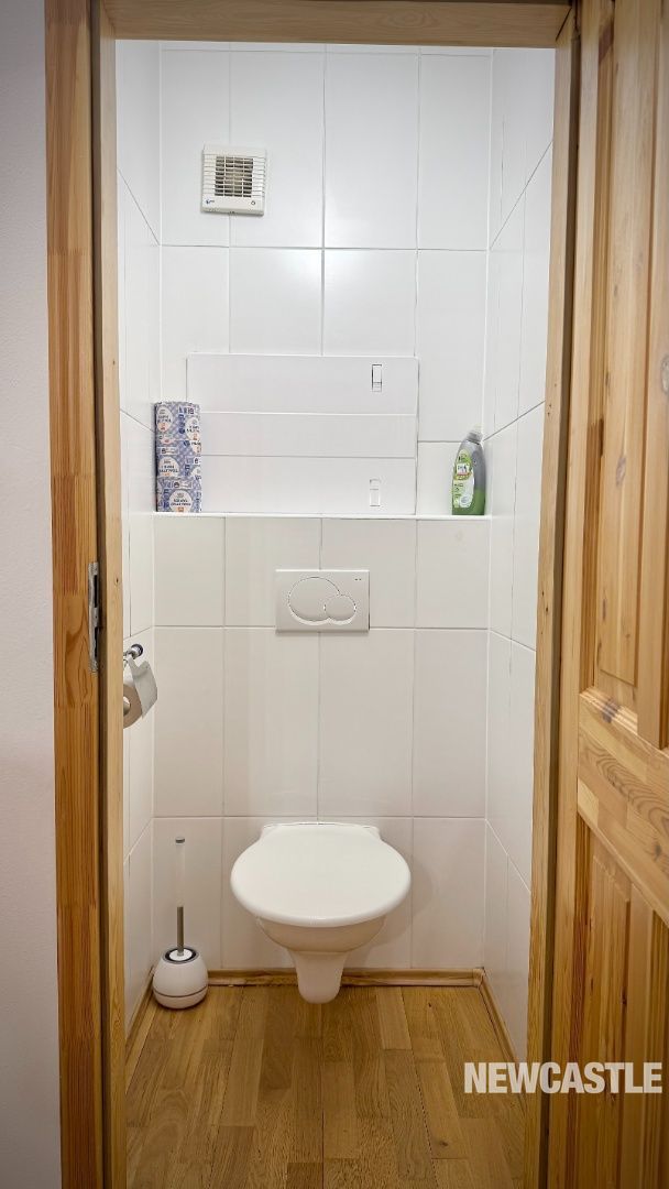 NEWCASTLE⏐PRENÁJOM, 3 izbový byt (72m2) + logia - 13