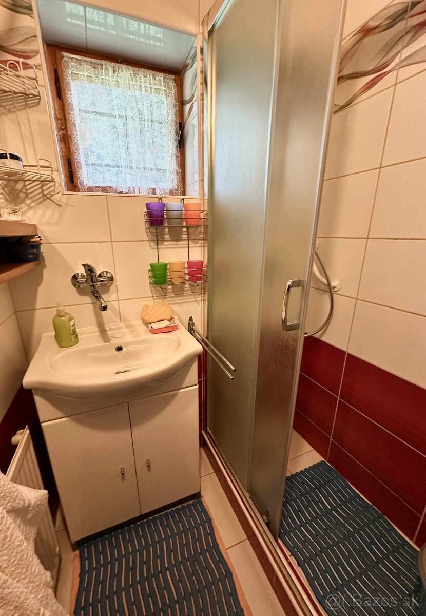 Chata na Košiarnom Briežku, časť Červený Jarok, okr. Sp. Nov - 13