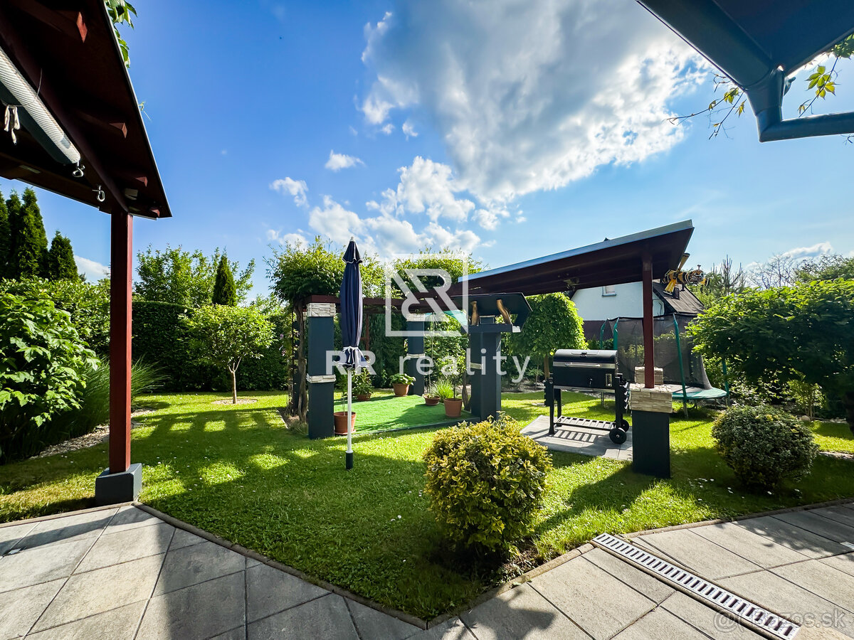 Chata Nováčany – kompletne zariadená a pripravená na relax - 13