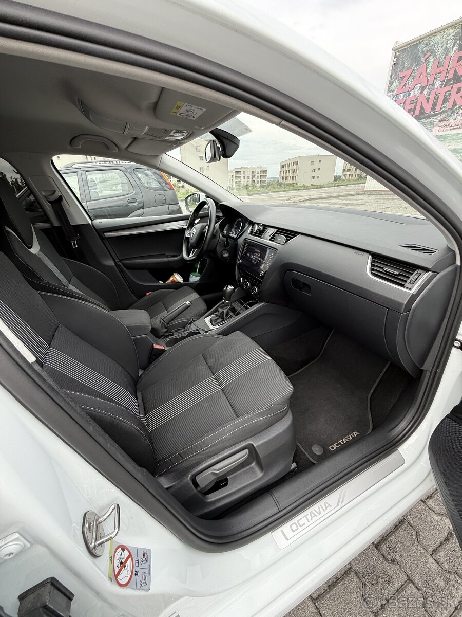 Škoda Octavia 1.6 TDI (2019) - 13