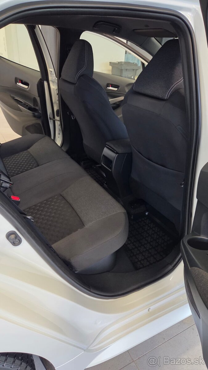 Toyota Corollu - 13