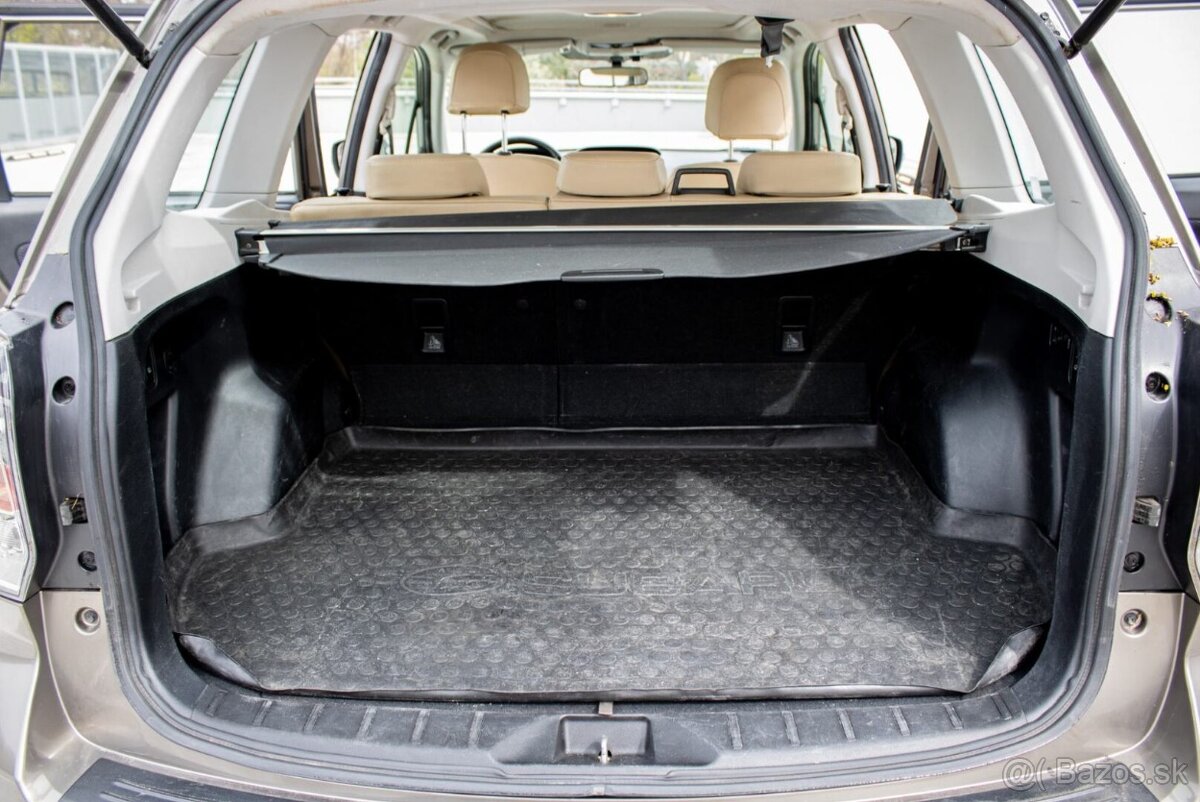 Subaru Forester 2.0 D.S CVT 108kW - 13