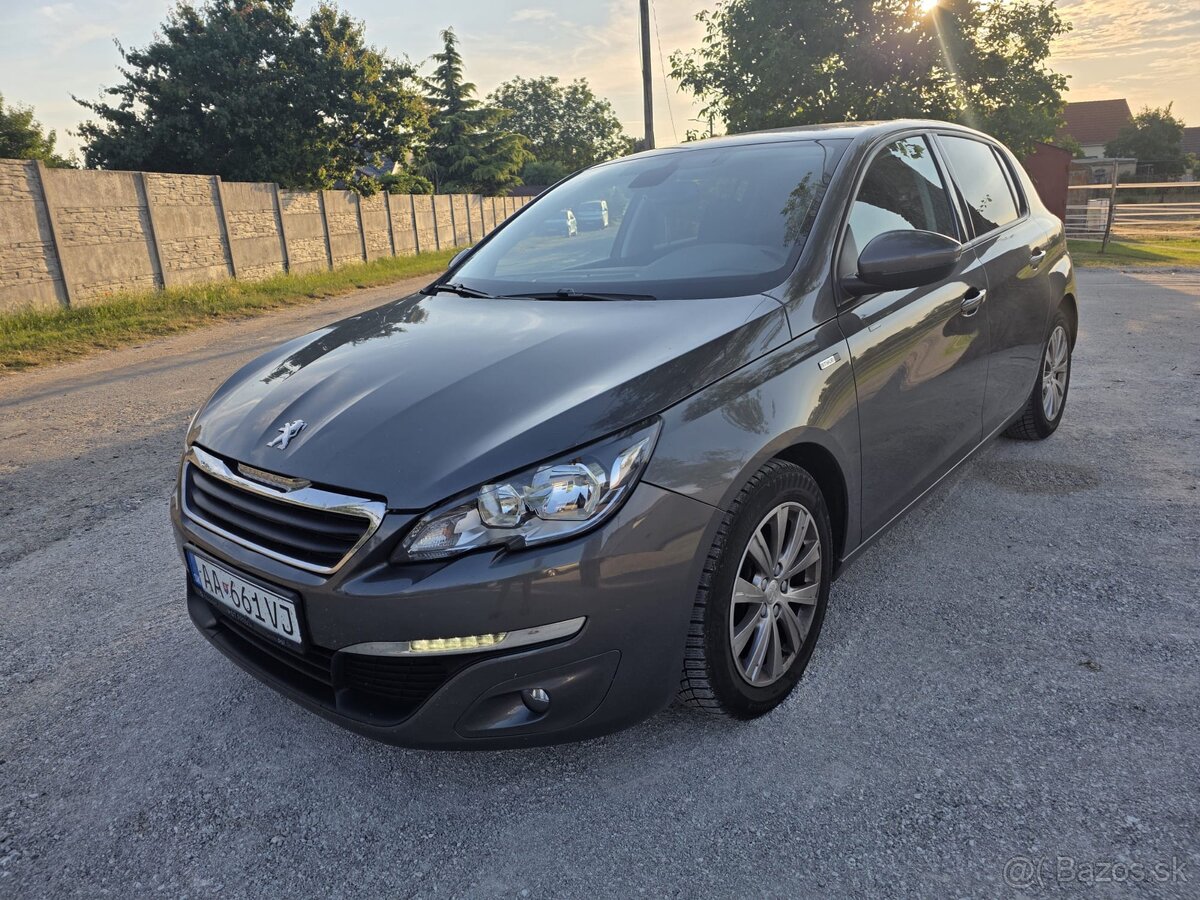 Peugeot 308 - 13