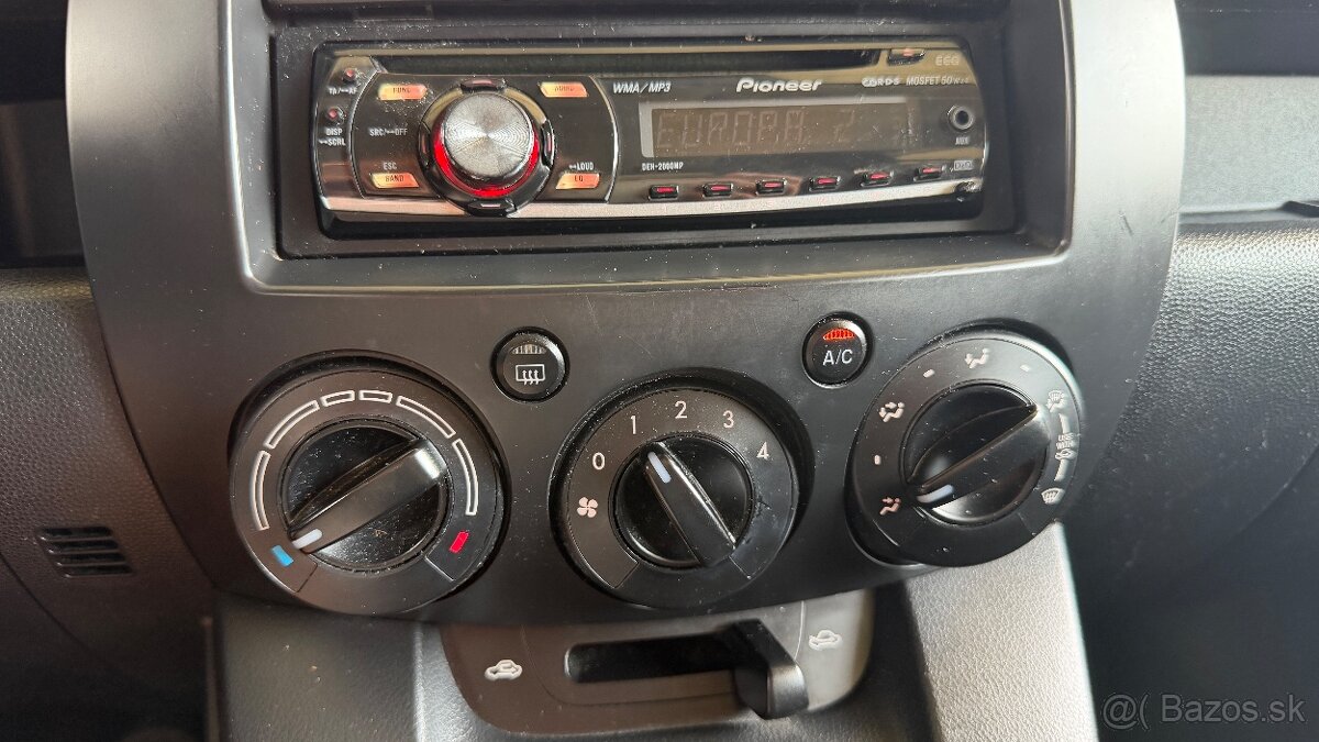 Mazda 2 1.3 benzin 55kW - 13