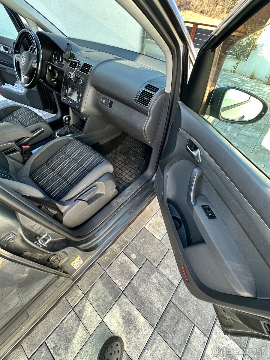 Volkswagen Touran Cross 2.0tdi - 13