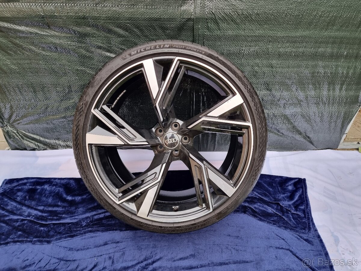 Audi RS6 / RS7 22" disky - 13