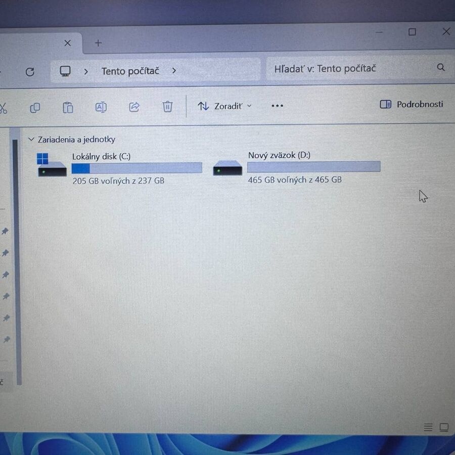 Notebook 14" HP.AMD PRO A10-8730B 4x2,40GHz.8gb ram.256gSSD - 13