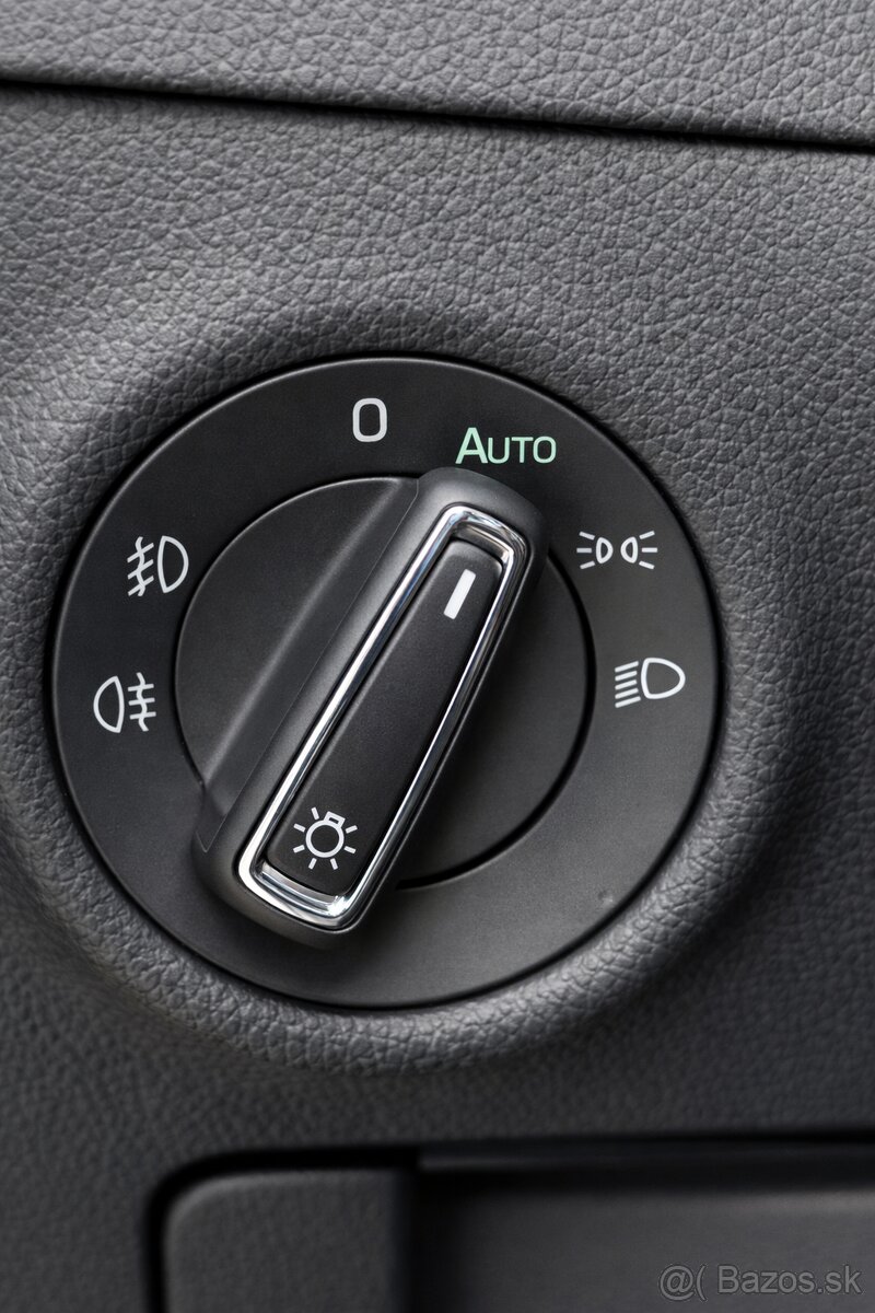 Škoda Superb 2.0TDi DSG, ŤAŽNÉ - 13