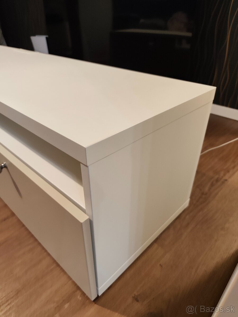 Predám obývaciu stenu IKEA - 13