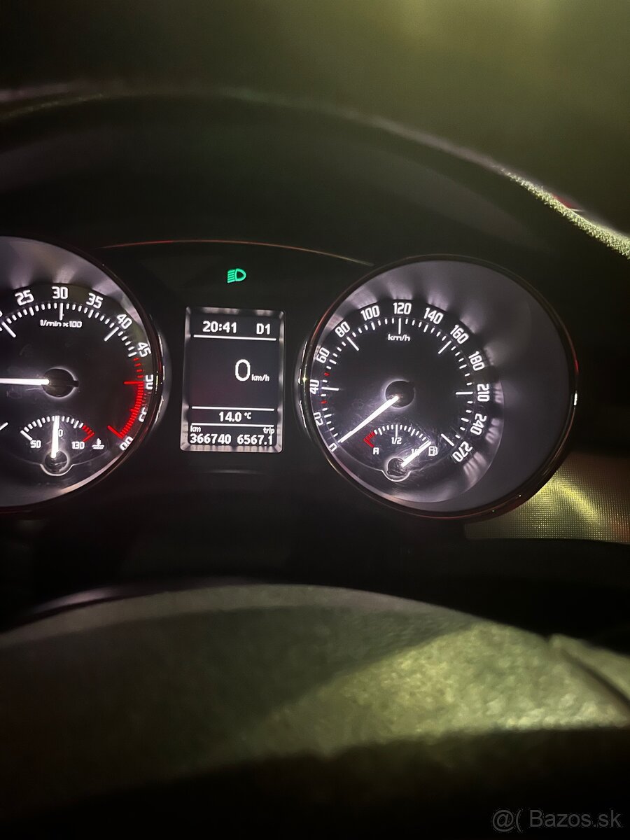 Škoda Superb 2 125kw DSG - 13