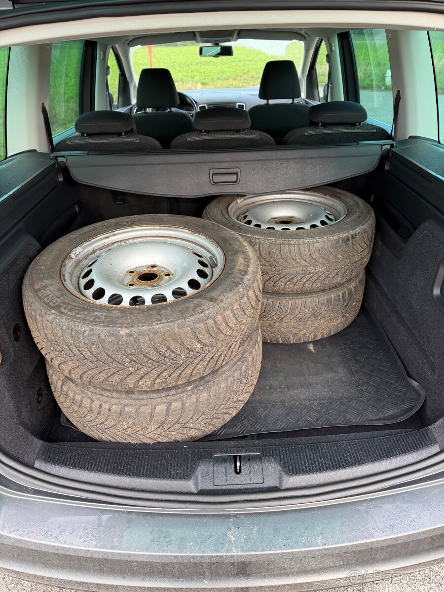 Volkswagen Sharan 2.0 TDi - 13