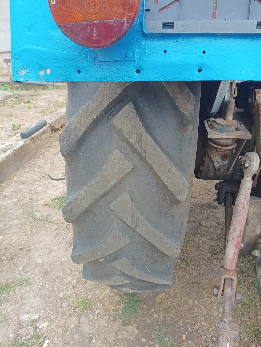 Zetor crystal 8011 - 13