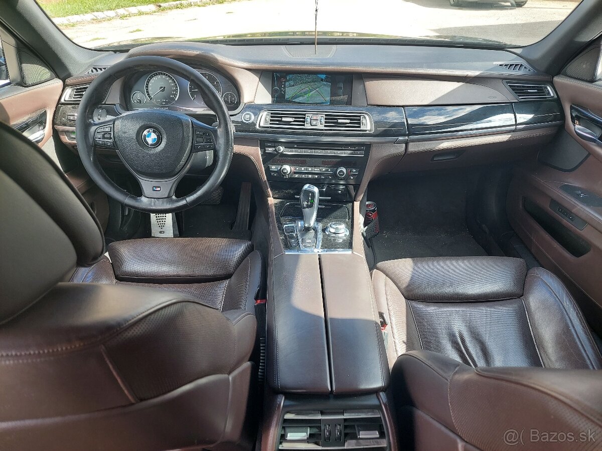 BMW Rad 740d M paket - 13