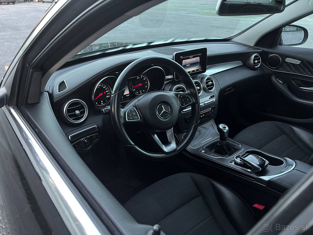 Mercedes-Benz C trieda Sedan 160 - 13