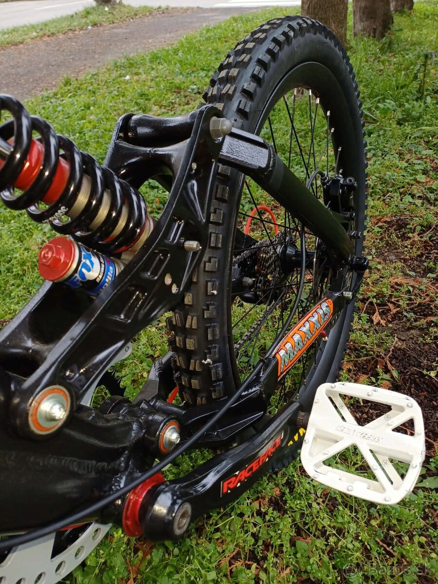 Specialized Big-Hit DH - 13