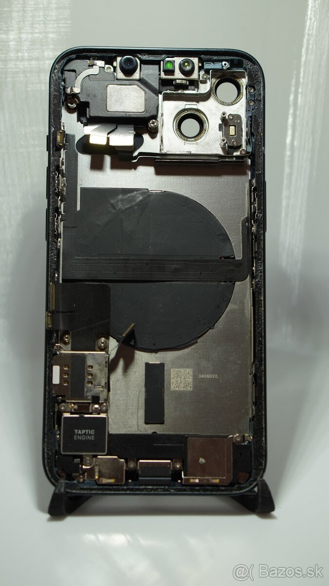 APPLE iPhone, iPad, Apple Watch NÁHRADNÉ DIELY - 13