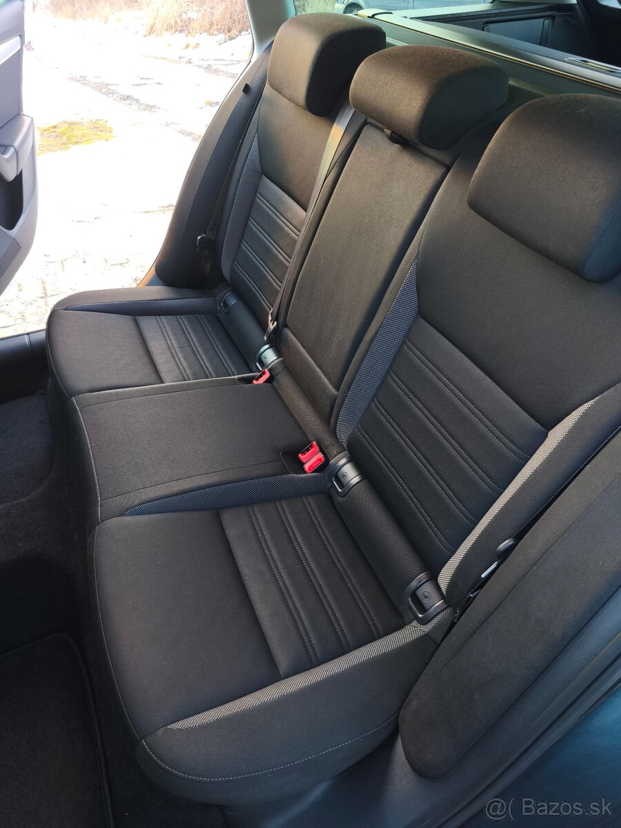 Škoda Octavia 1.0 TSI NAVI/Servis - 13