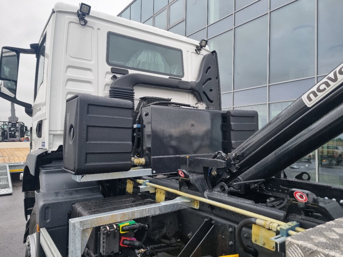 MAN TGM 18.320 4x4 NOSIČ KONTAJNERU - 13