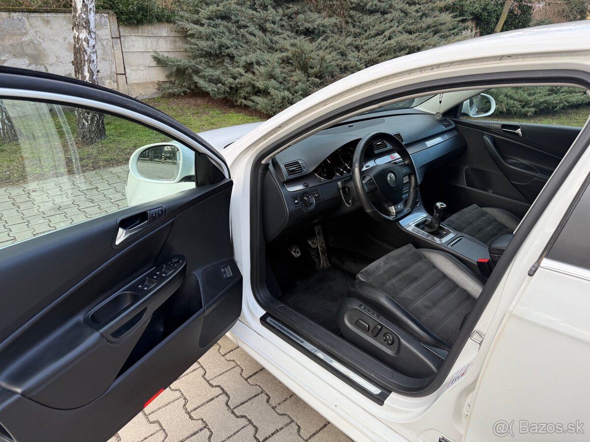 Volkswagen Passat R-line - 13