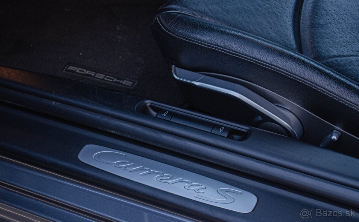 Porsche 911 (997) Carrera S 3.8 - 13