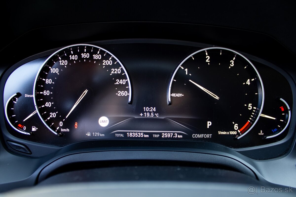 BMW Rad 3 Touring 318d A/T 2020 - 13