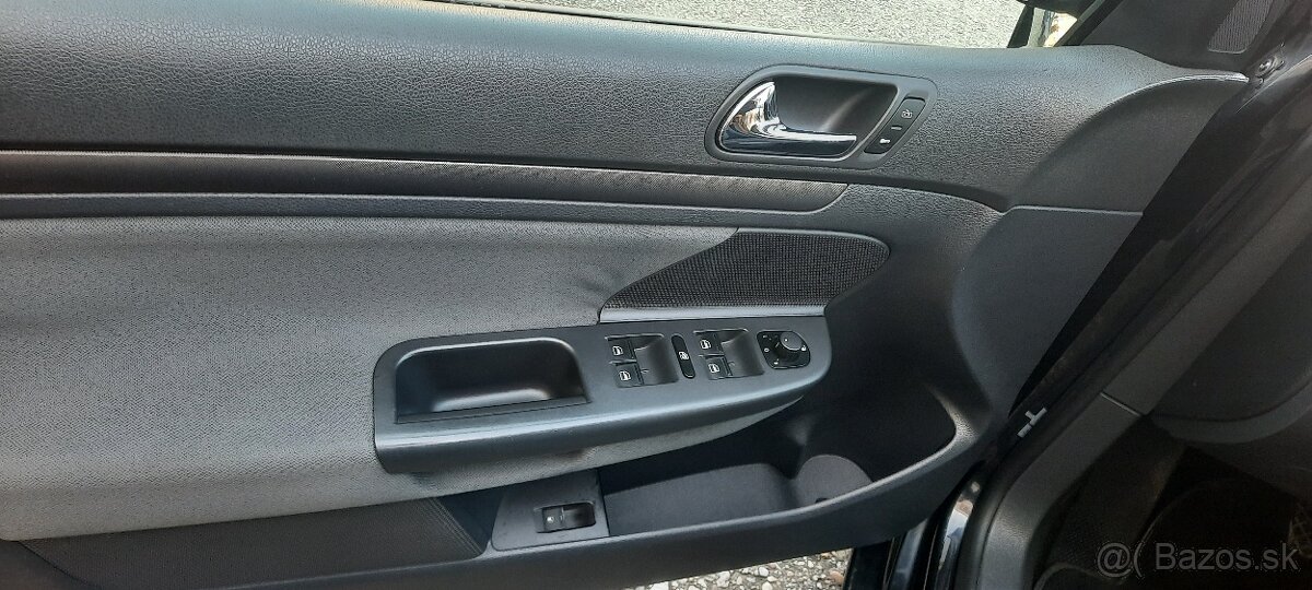 Volkswagen golf - 13